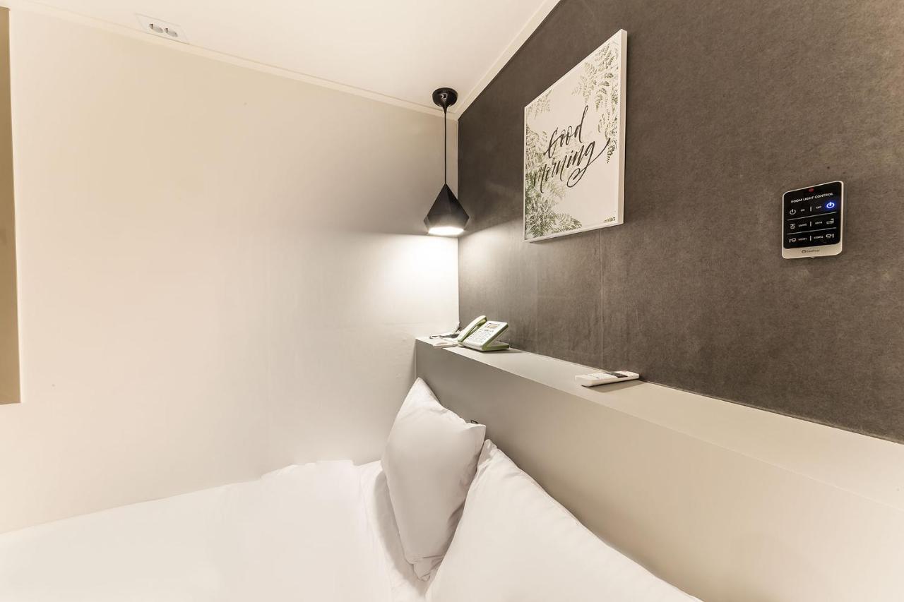 Hotel Yam Sinheung Station 城南市 外观 照片